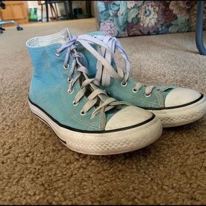 Would anyone want to buy these converse.